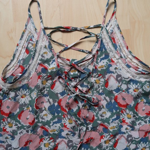 Kimchi blue Floral flowy print tank top lace loose fit sleeveless V-neck C - Picture 5 of 8